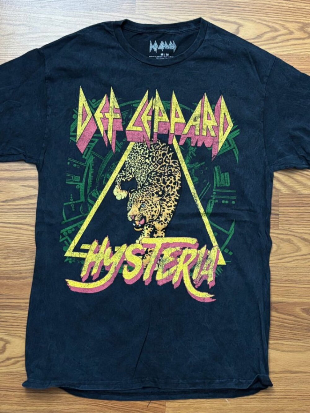 NEW - Def Leppard Hysteria Tour 1988 Graphic T-Shirt – Medium (Black)